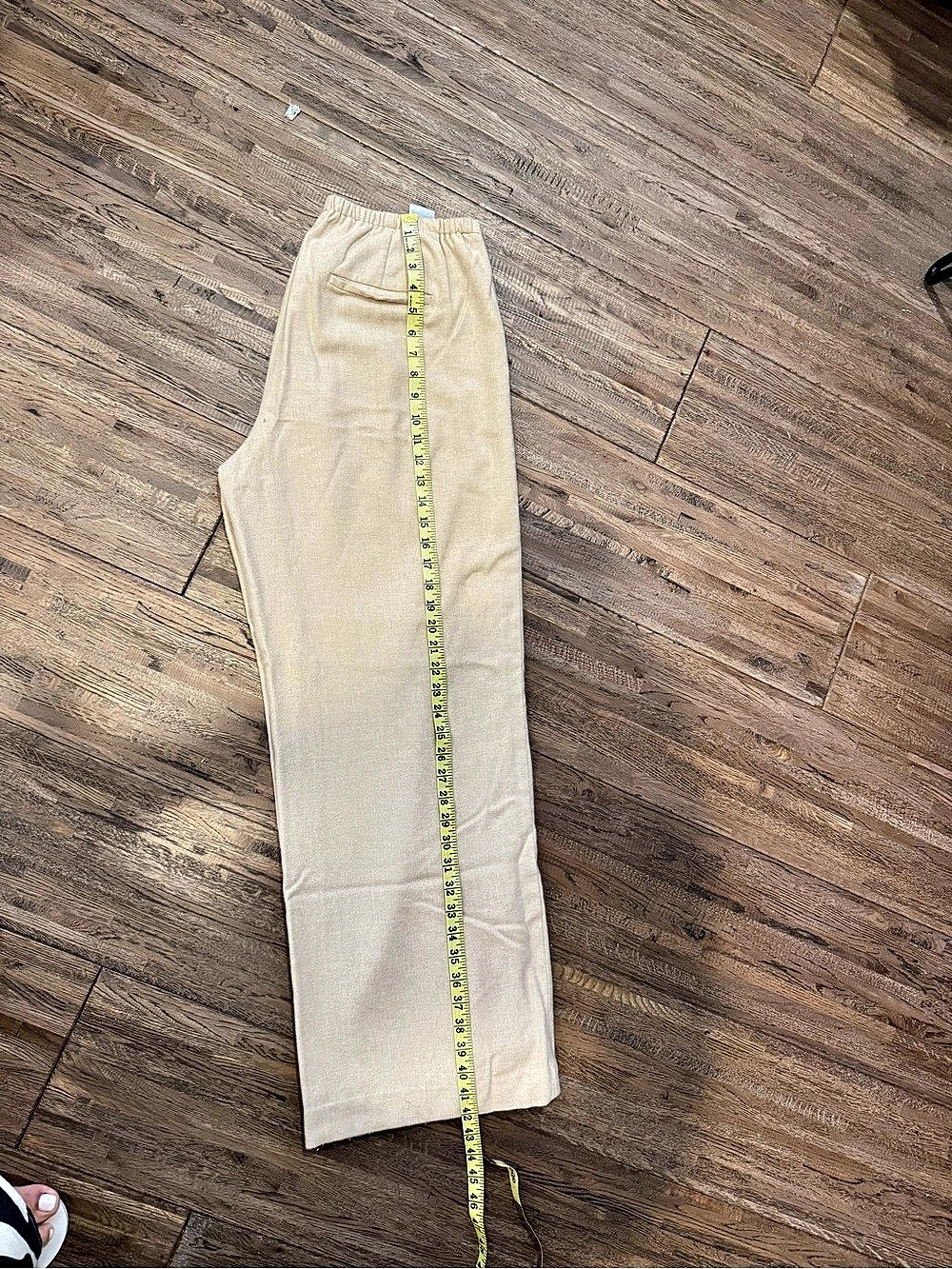 Vince Wide Leg Linen Pants in Beige Size Large Like New